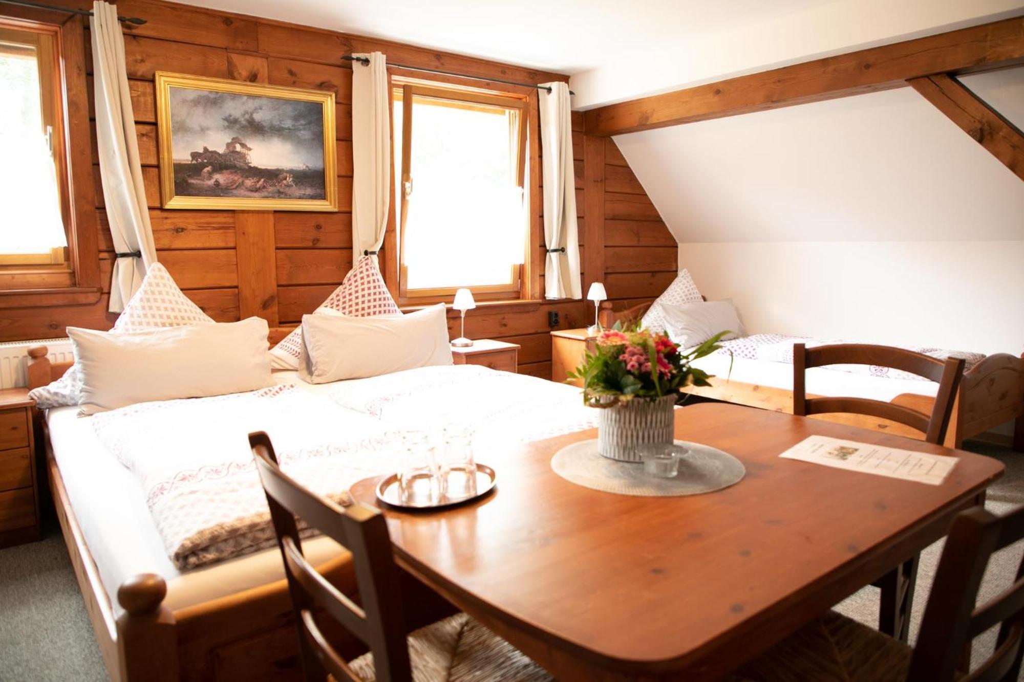 Waldhaus Lahnstein Hotell Exteriör bild