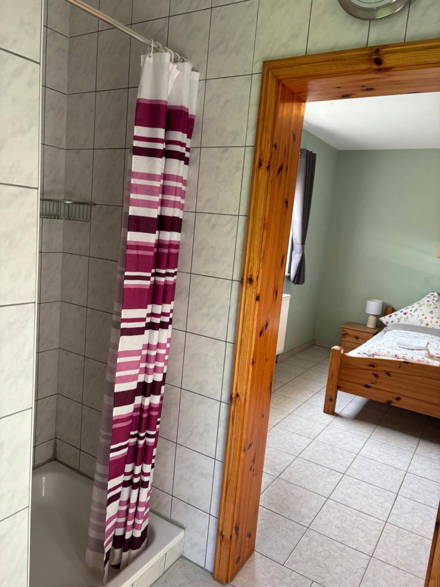 Waldhaus Lahnstein Hotell Exteriör bild