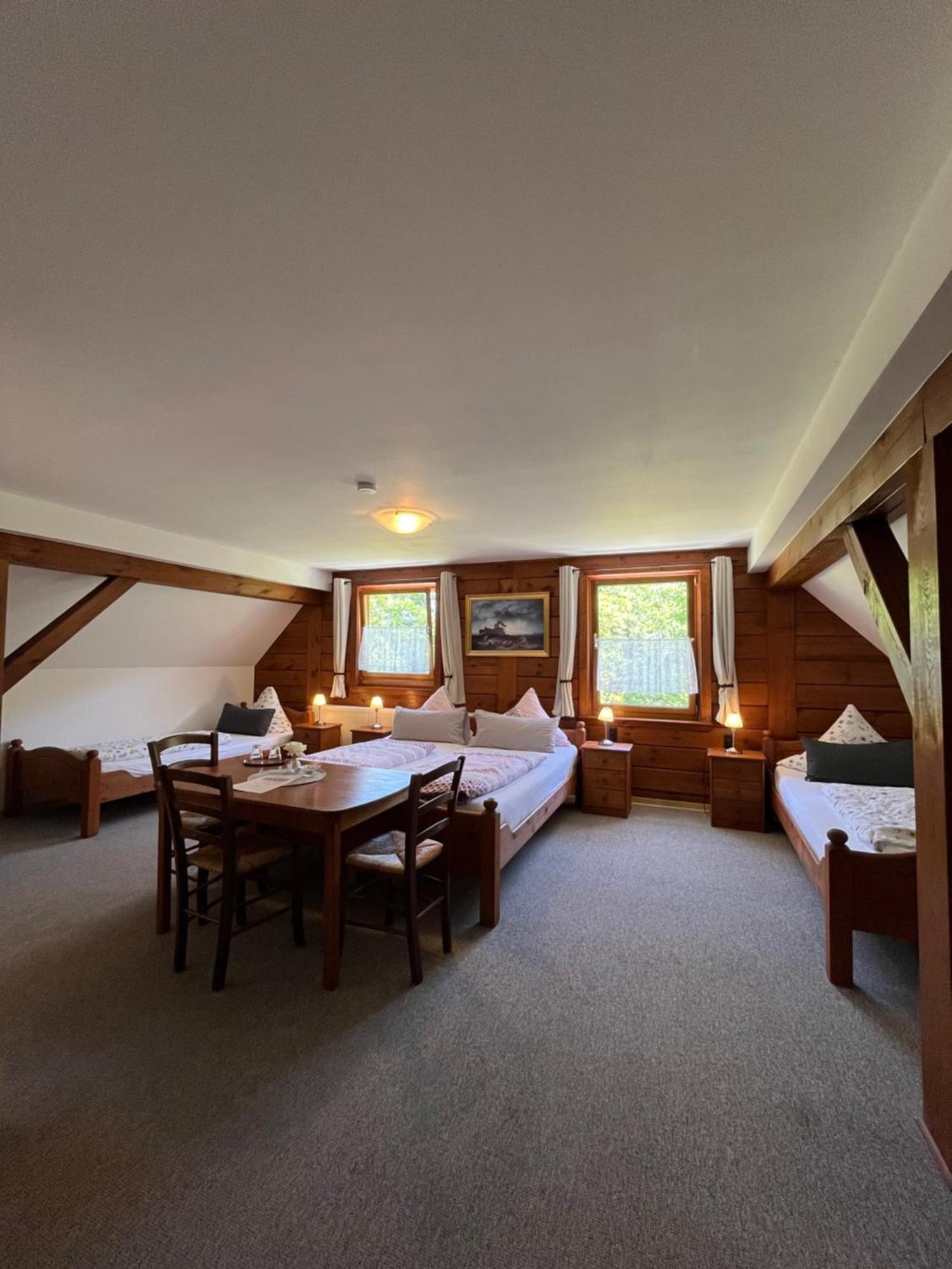 Waldhaus Lahnstein Hotell Exteriör bild