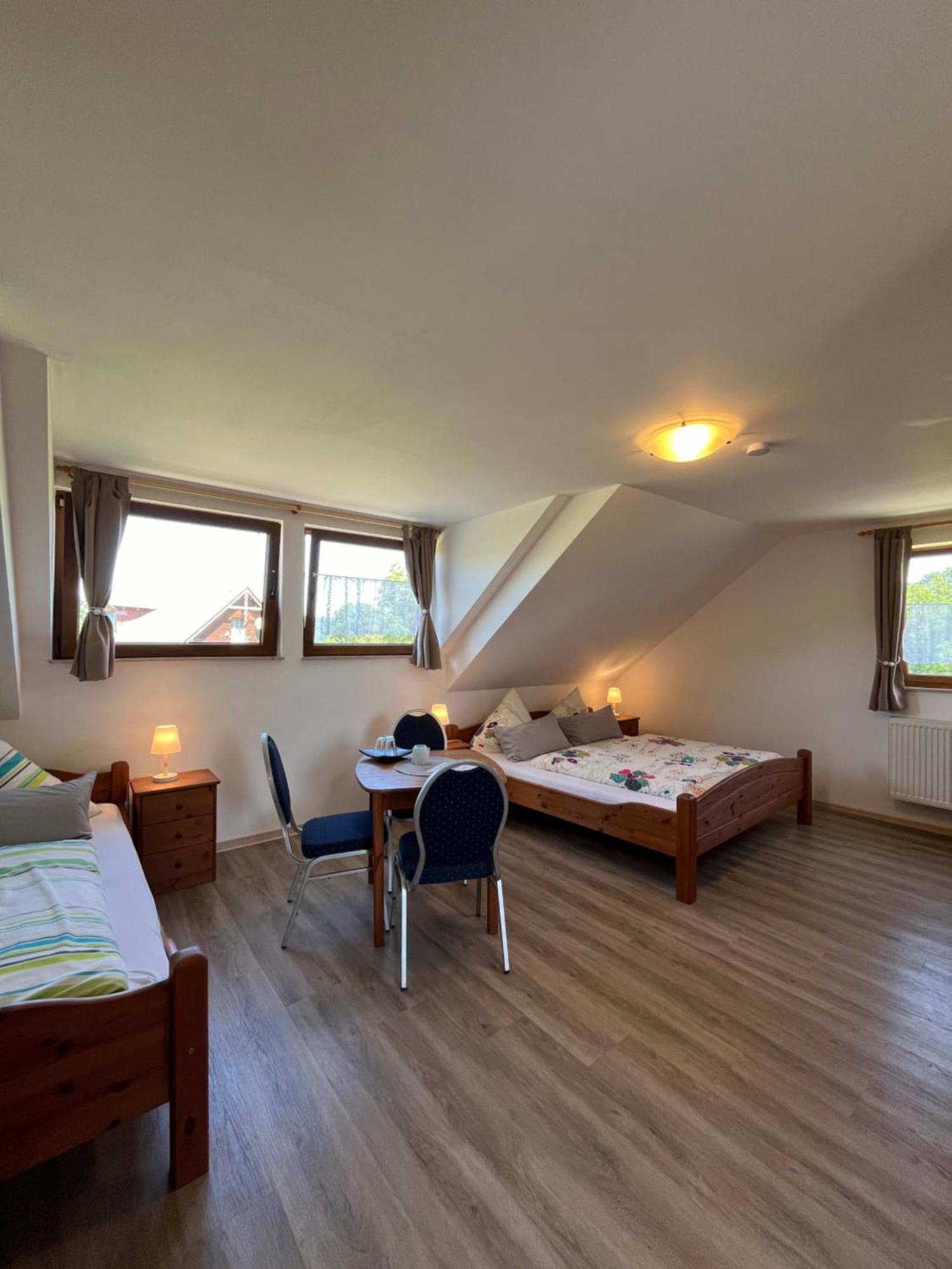 Waldhaus Lahnstein Hotell Exteriör bild