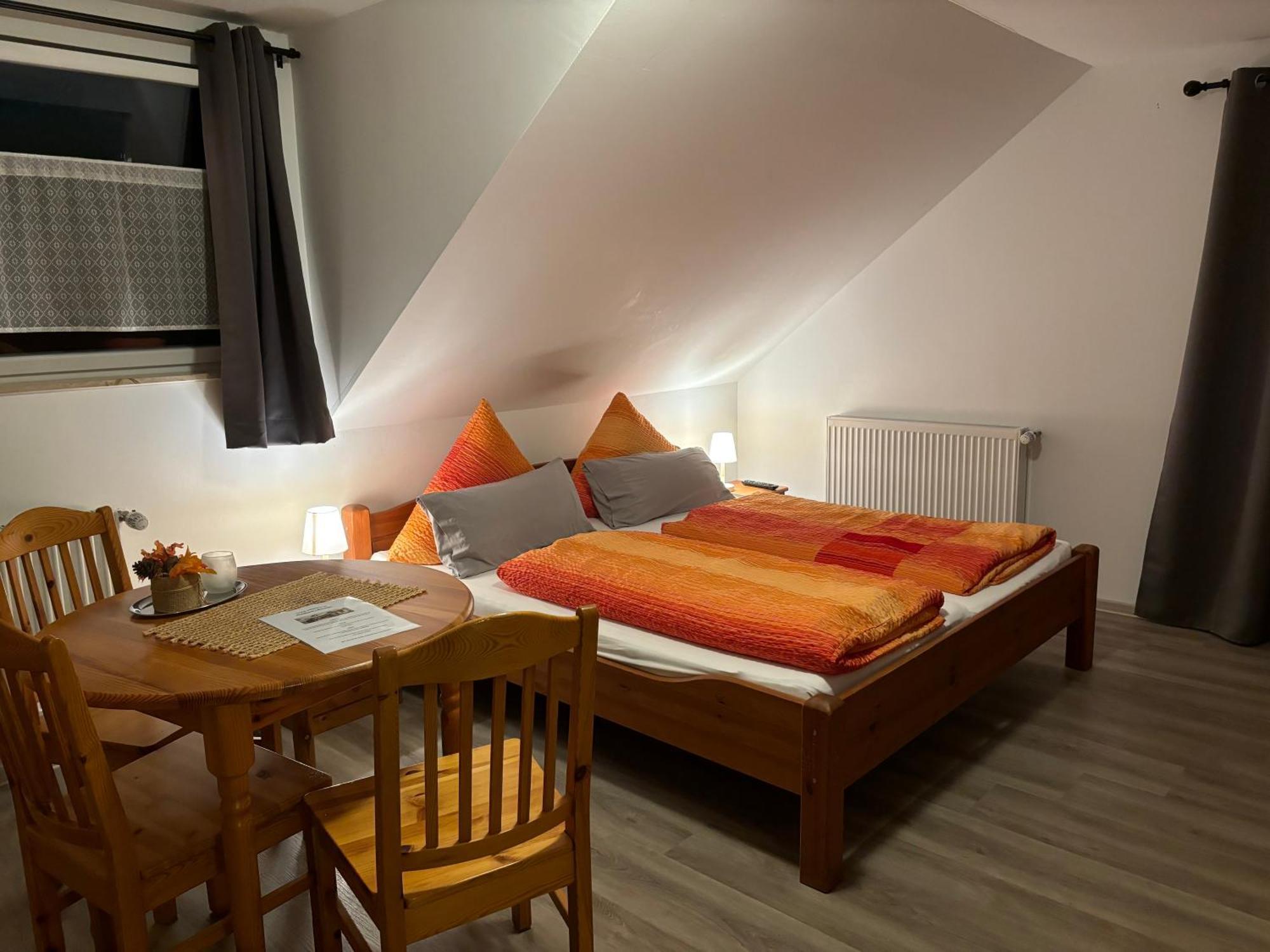 Waldhaus Lahnstein Hotell Exteriör bild